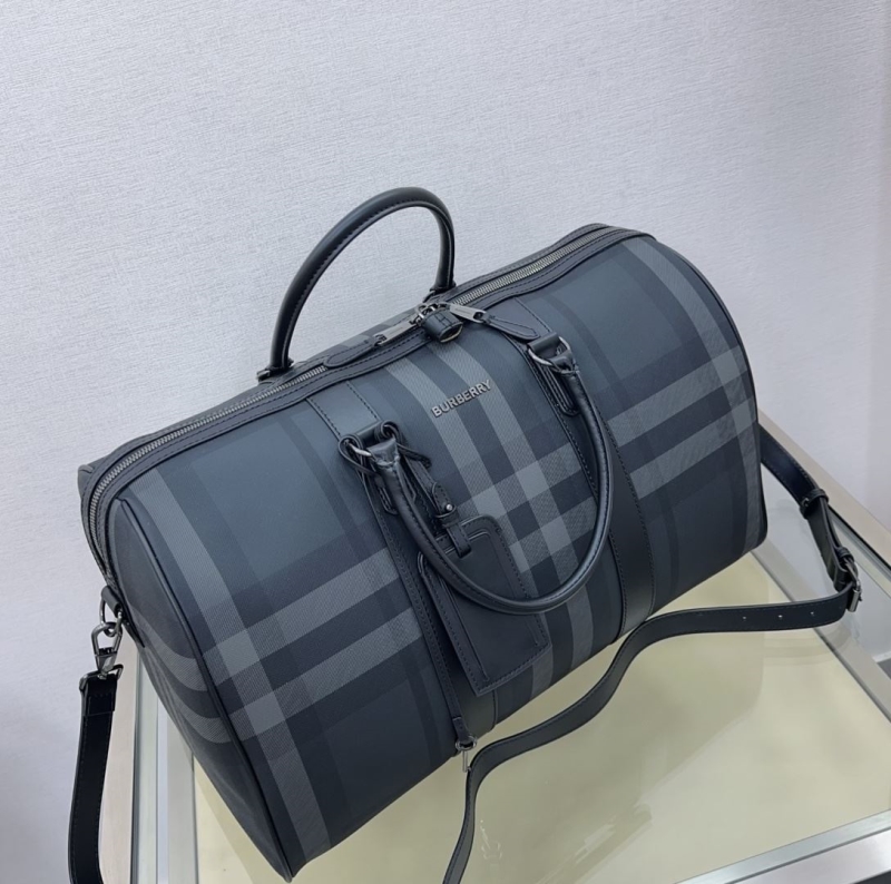 Bv*b*rry travel bags